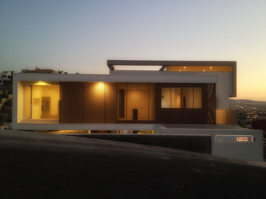 images/proyectos/HABITACIONAL/10 CASA PEDREGAL/casa-pedregal-30-habitacional-arquitectos-en-queretaro-mem-arquitectos-construccion.jpg